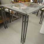 688 1139 DINING TABLE